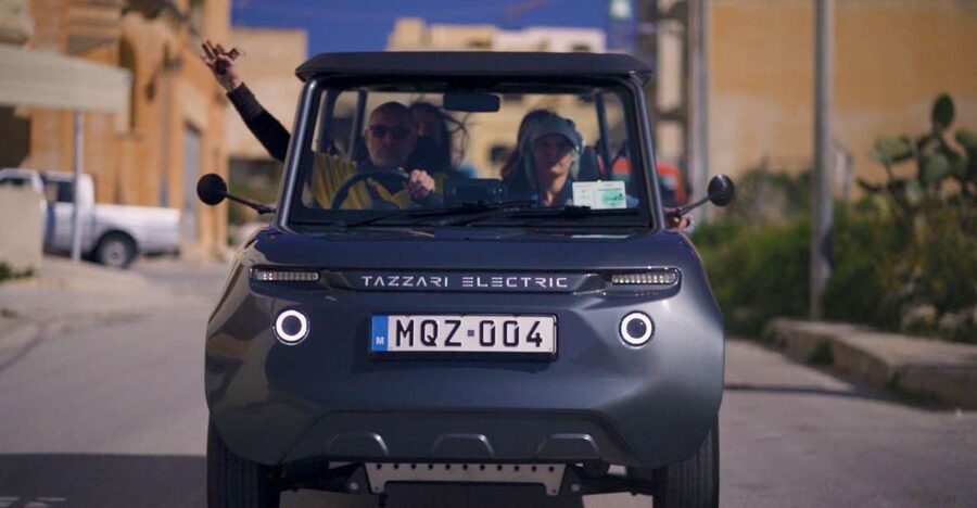 Malta: Gozo Private Chauffeured E-Jeep Tour with Ferry - Meeting your chauffeur in Gozo and settling into the ride