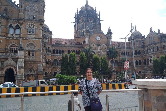 Mumbai City Tour with Ferry Ride and Dharavi Slum - Gateway of India and Colaba: where the city meets the water