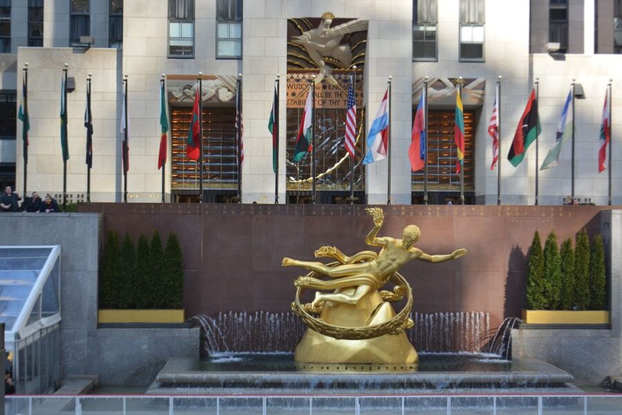 NYC: Guided Bus and Walking Tour with Staten Island Ferry - Who this tour suits best (and who should skip it)