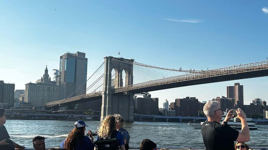 NYC Views from Brooklyn Bridge & DUMBO with Ferry Tickets - DUMBO on foot: why this area feels different than the surrounding blocks
