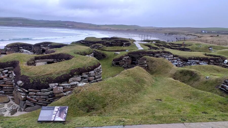 Orkney Day Trip: Meets the Scrabster - Stromness Ferry - Yesnaby Cliffs: Wind, Salt Air, and a Dedicated Photo Stop