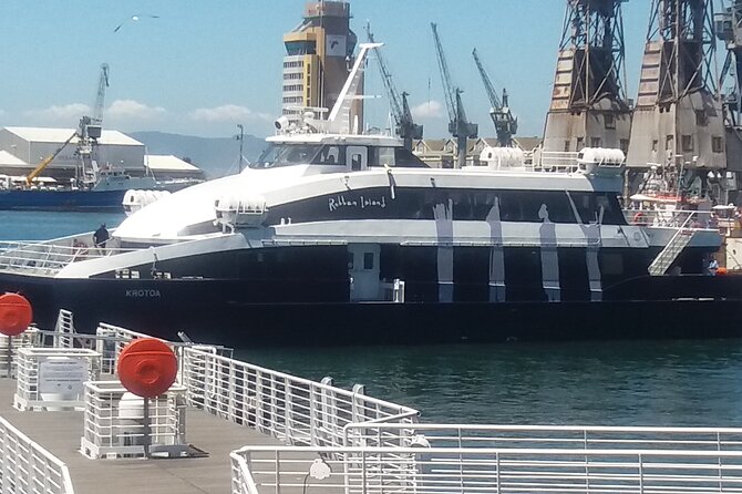 Robben Island Museum Stellenbosch Wineries Plus Ferry Ticket F/D - Food, tastings, and staying comfortable during an 8-hour circuit