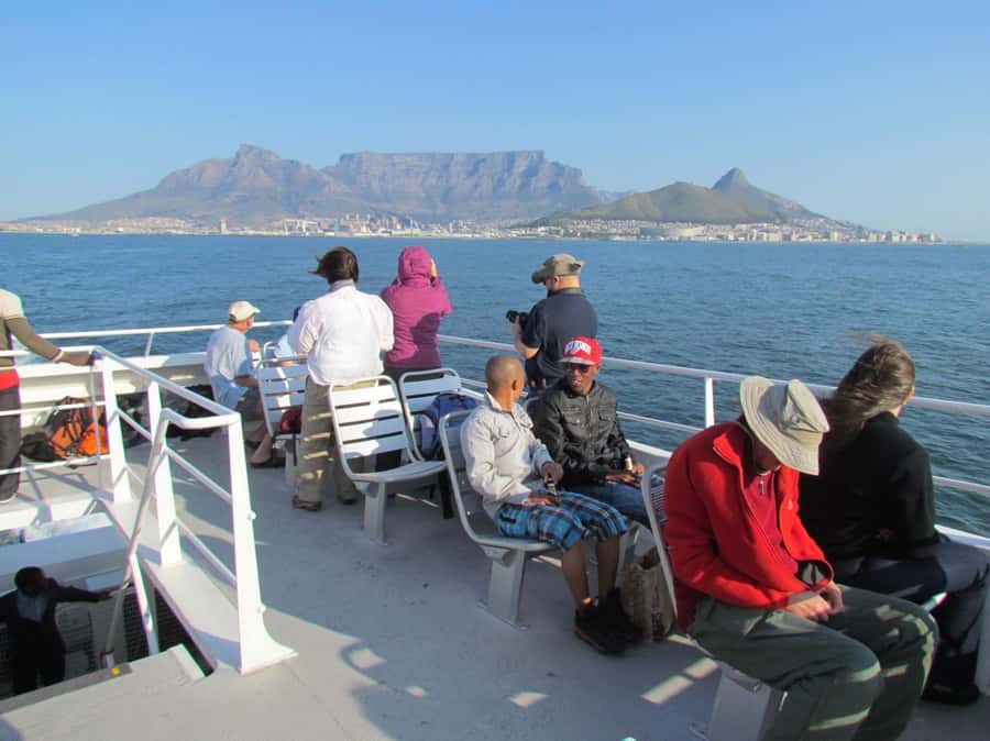 ROBBEN ISLAND MUSEUM TOUR, WITH OPTIONAL LAST MINUTE TICKETS - Tickets and the voucher confusion: what you must have in hand