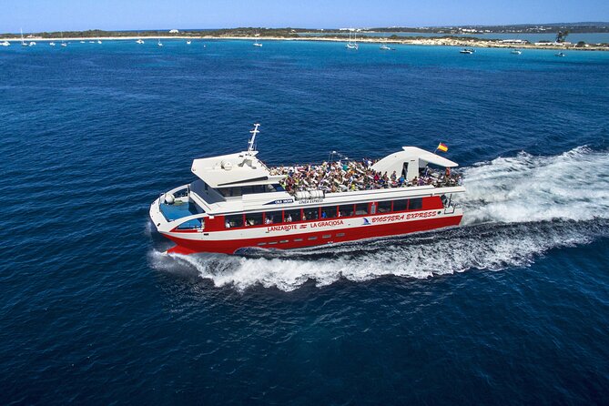 Roundtrip Ferry Transfer to La Graciosa with Free Wifi - Ferry Transfer Basics: Fast, Focused, and Easy