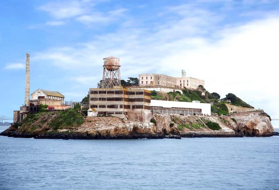 San Francisco: Alcatraz, Ferry & Audio Tour w/ Night Option - FAQ