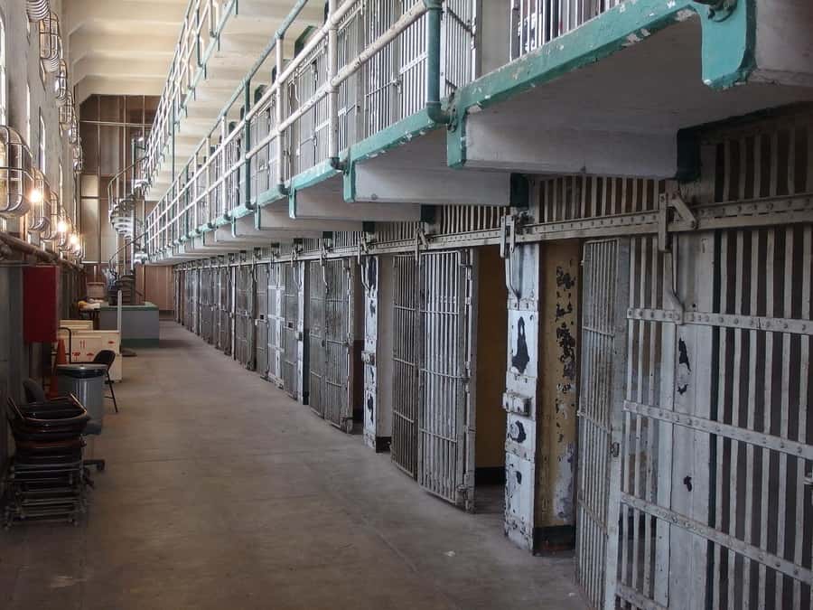 San Francisco: Alcatraz Ticket, Ferry, & Self-Guided App - Al Capone and Machine Gun Kelly cells: famous names, real cell-block feel
