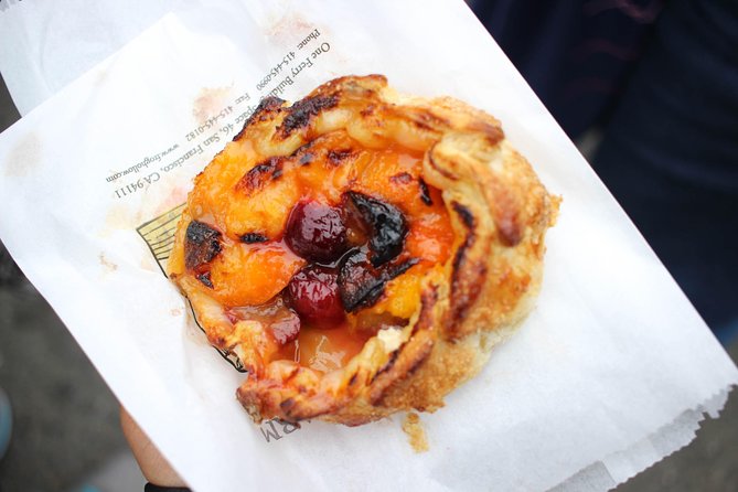 San Francisco Food Tour: Ferry Building and Ferry Plaza Farmers Market - What you actually eat: expect sampling, not tiny bites
