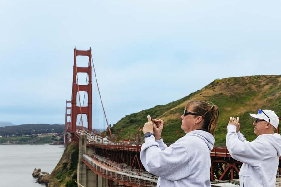 San Francisco: Muir Woods & Sausalito Tour with Ferry Option - Bike Option: A Fun Add-On That Needs Real Time Management