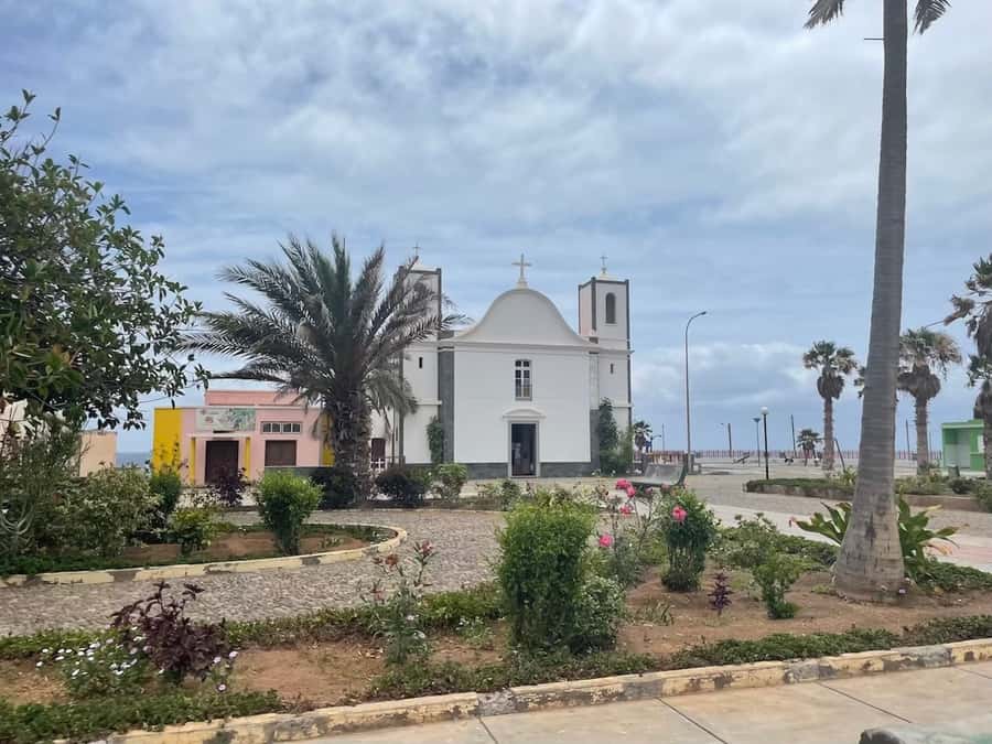 Santo Antão Highlights: Day Trip by Car with Ferry from SV - Booking Call: Should You Book This Santo Antão Tour by Ferry and Car?