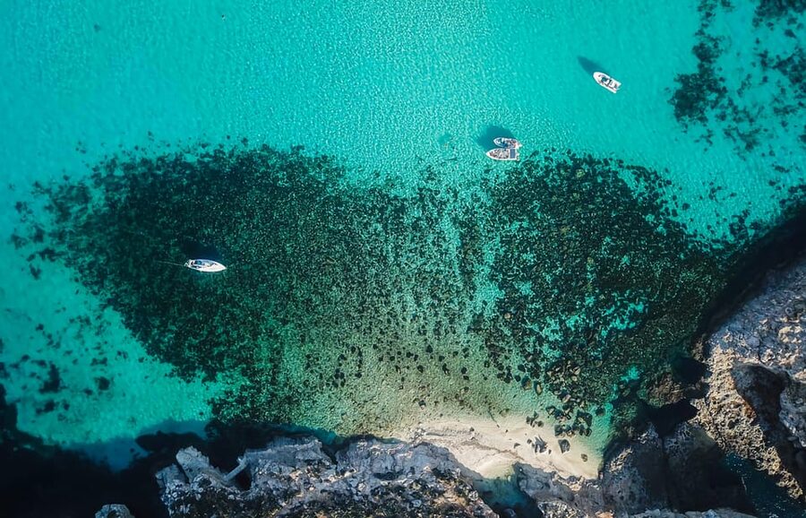 Sliema/St. Paul's: Gozo, Comino & Blue Lagoon Ferry Cruise - Optional motorboat to the Comino Caves and Crystal Lagoon