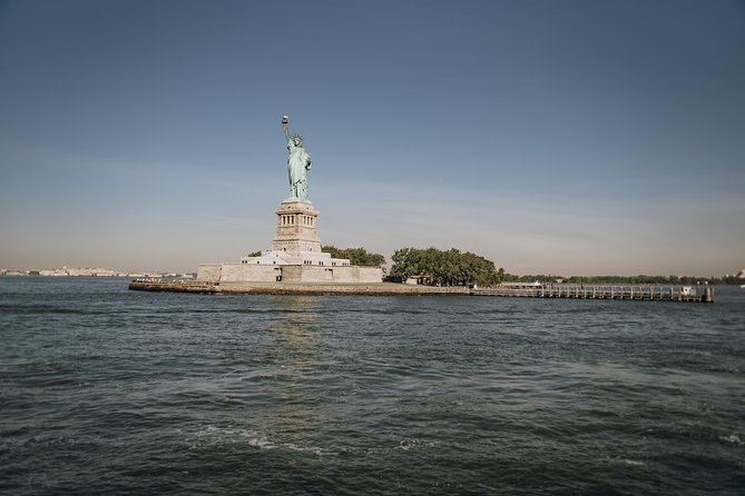 Statue of Liberty and Ellis Island Guided Tour with Ferry - The ferry ride: skyline views with less guesswork