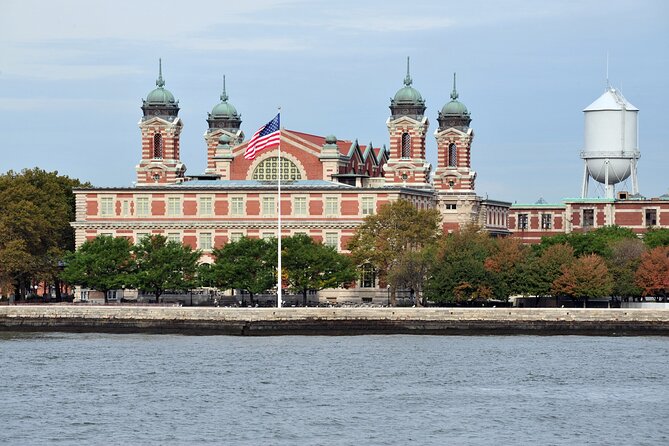 Statue of Liberty & Ellis Island Guided Tour with Ferry Transfers - Statue of Liberty time: general admission plus a 2019 museum stop
