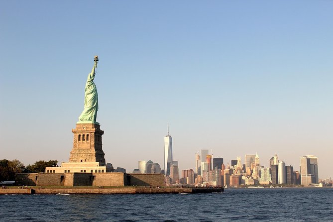 Statue of Liberty & Pre-Ferry Express Tour - Statue of Liberty Time: Close Photos Without Crown Access