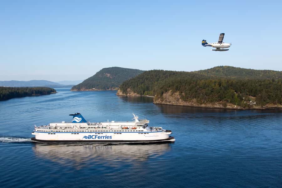 Vancouver: Victoria Seaplane Tour with Return Bus and Ferry - The flight experience: smooth, scenic, and very well-run