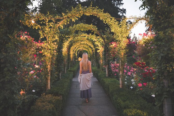 Victoria & Butchart Gardens Tour with Ferry from Vancouver - Guides, commentary, and the kind of day you’ll end up with