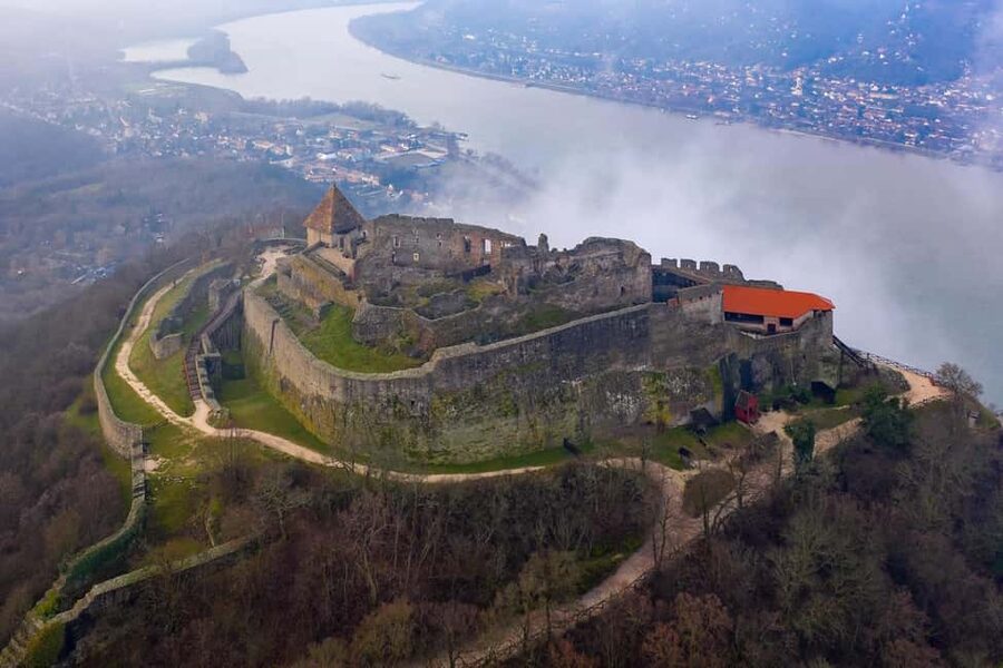 Visegrád Hike & Castle Tour with Ferry from Budapest - A Danube Bend Day Trip That Feels Like Three Different Experiences