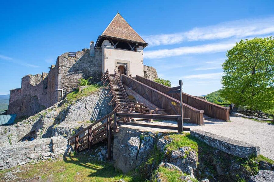 Visegrád Hike & Castle Tour with Ferry from Budapest - Ferry Crossing to Visegrád: The River Change-Up You’ll Remember