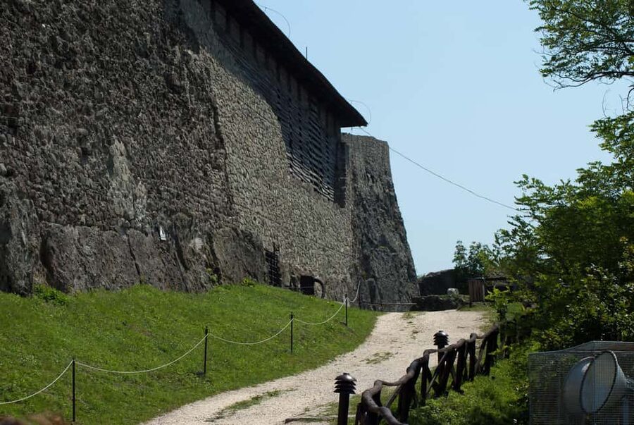 Visegrád Hike & Castle Tour with Ferry from Budapest - Timing, Lunch, and the Small-Group Advantage